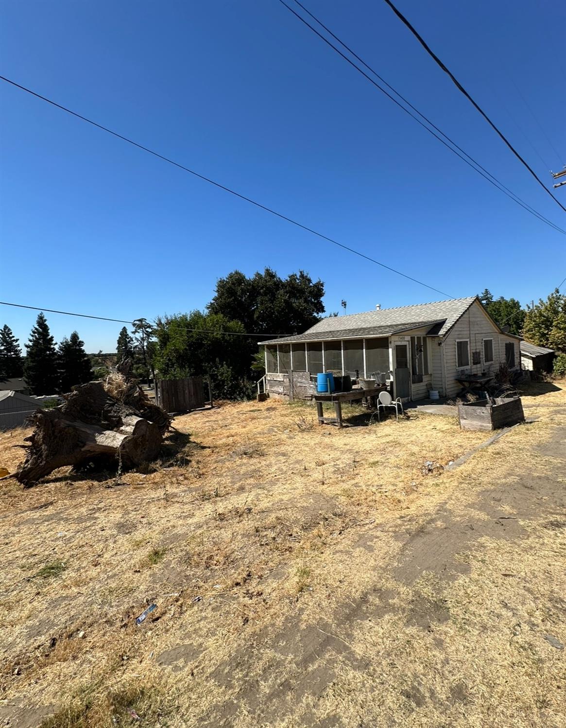 Skyline Boulevard, Waterford, California image 8