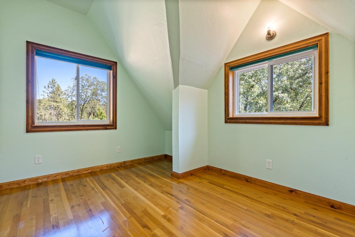 Detail Gallery Image 17 of 89 For 20716 Post Chaise Cir, Grass Valley,  CA 95949 - 4 Beds | 2/1 Baths