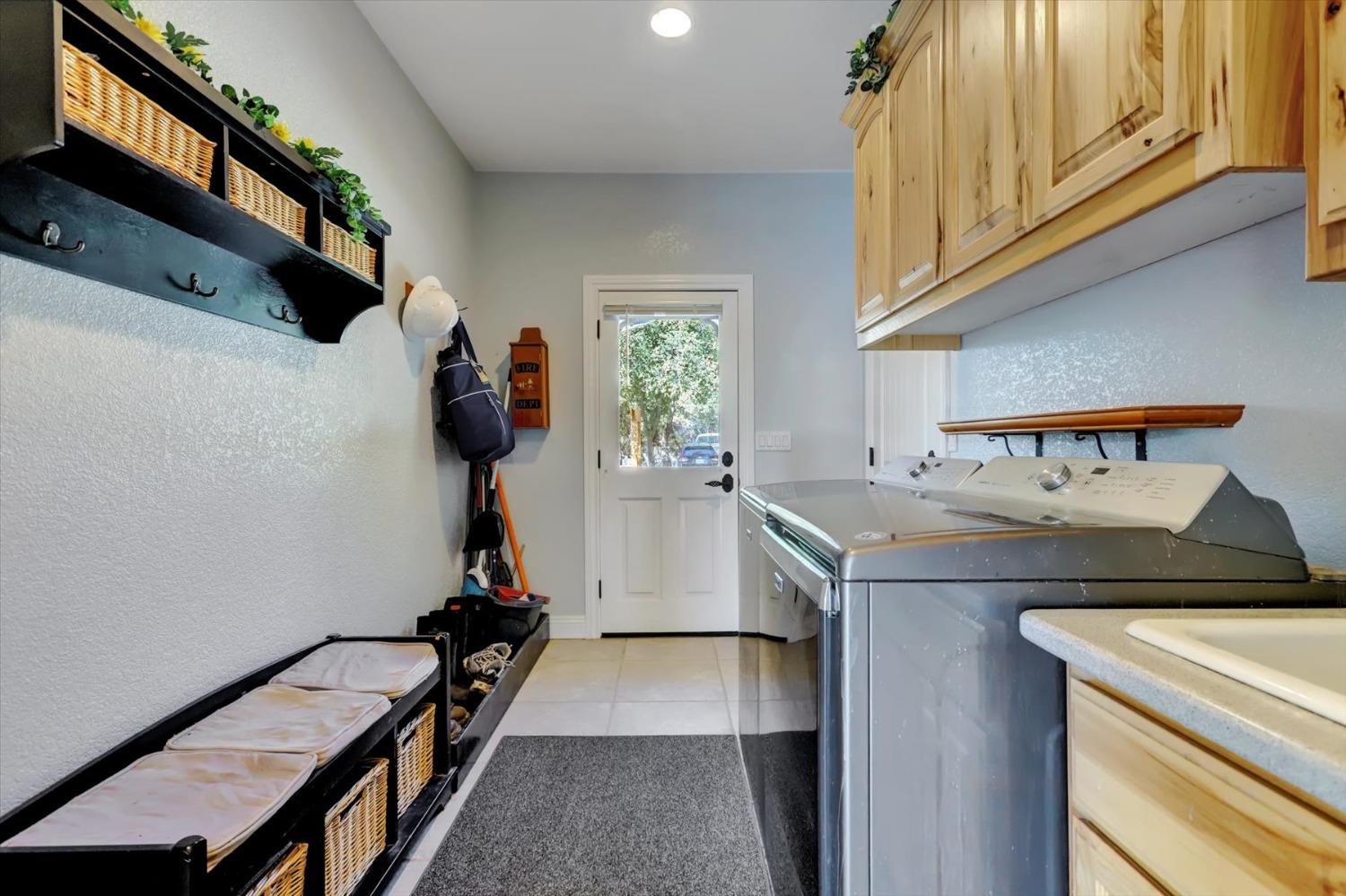 Detail Gallery Image 34 of 99 For 10213 Tyler Foote Rd, Nevada City,  CA 95959 - 3 Beds | 2/1 Baths