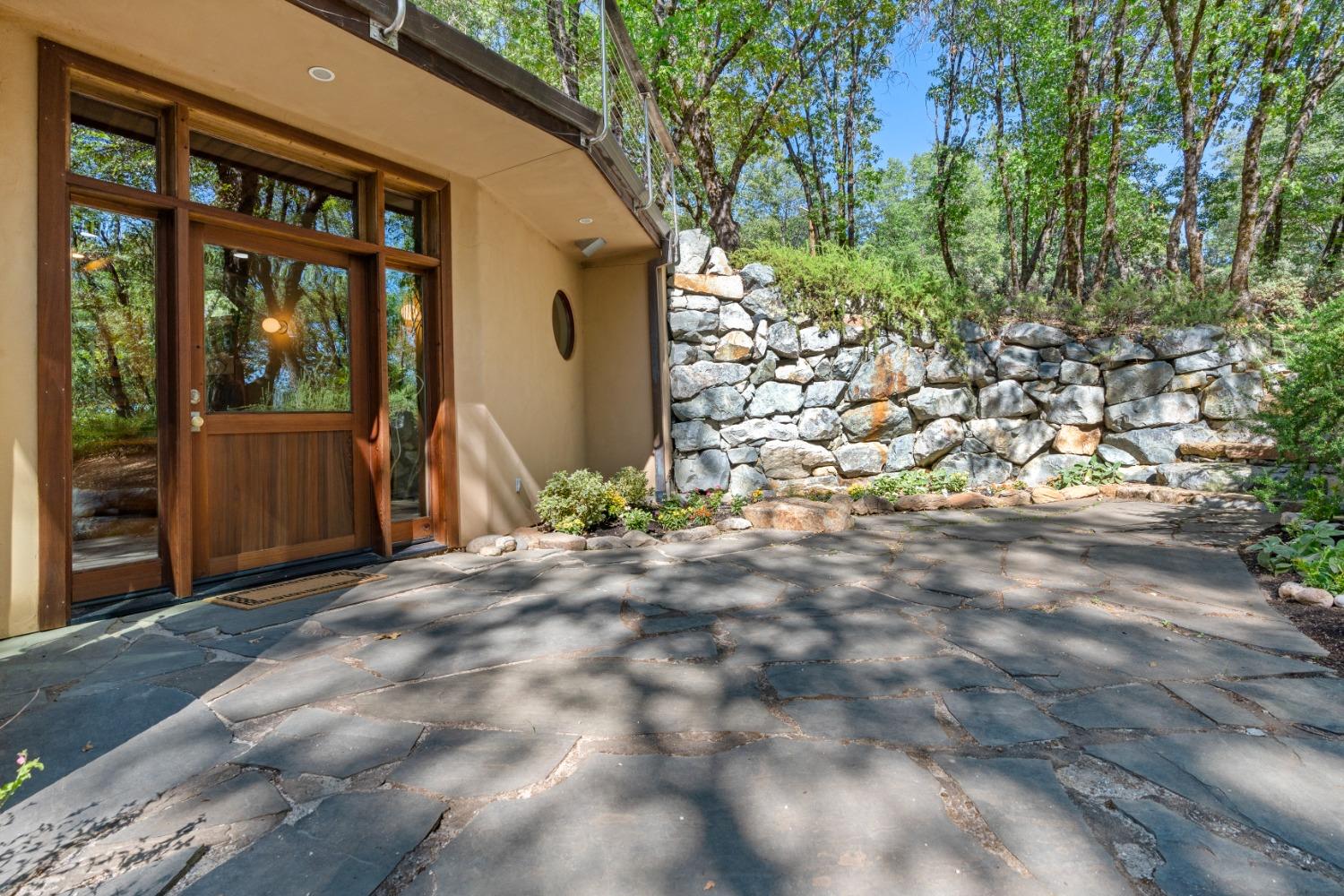 Detail Gallery Image 7 of 99 For 26630 Feather Ct, Nevada City,  CA 95959 - 5 Beds | 4/2 Baths