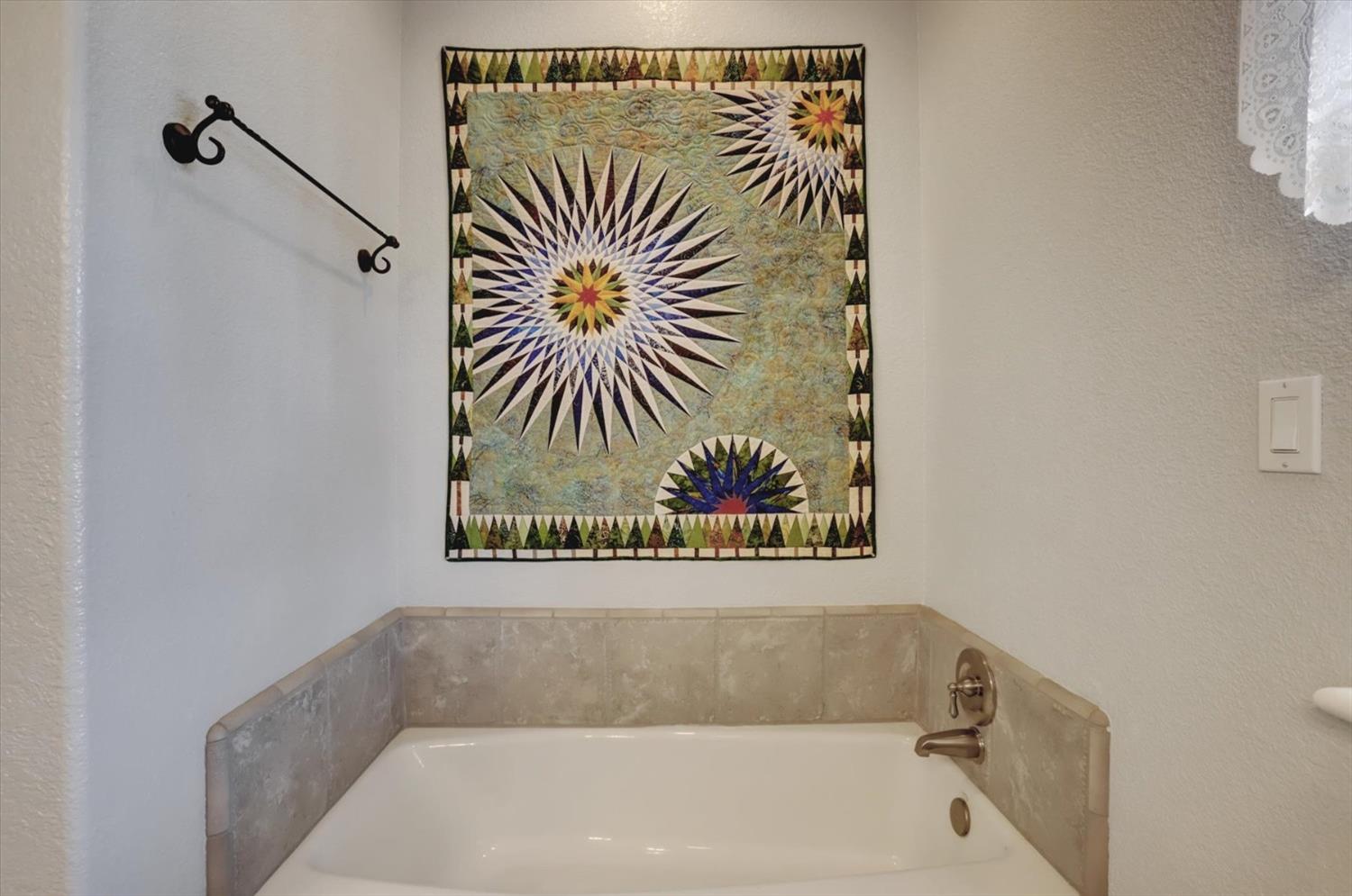 Detail Gallery Image 32 of 99 For 10213 Tyler Foote Rd, Nevada City,  CA 95959 - 3 Beds | 2/1 Baths