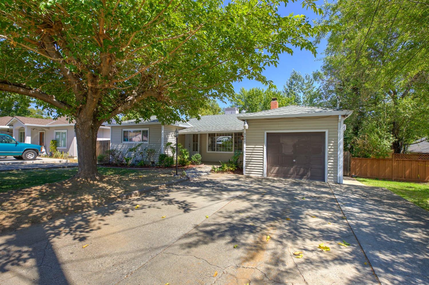 Detail Gallery Image 1 of 1 For 8504 Mariposa Ave, Citrus Heights,  CA 95610 - 3 Beds | 1/1 Baths