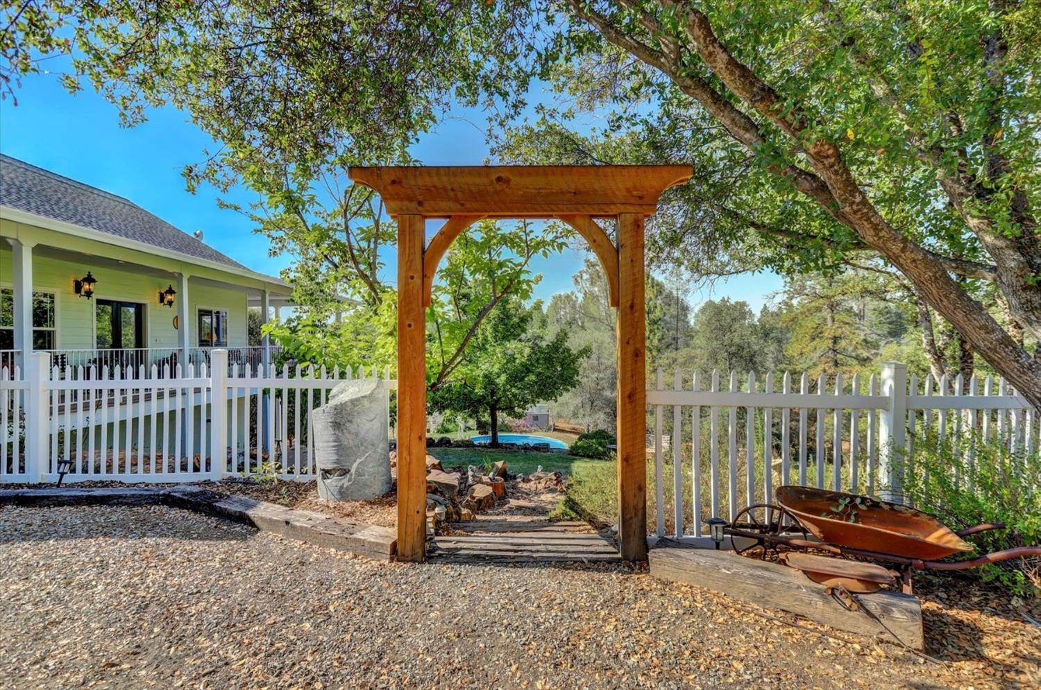 Detail Gallery Image 35 of 99 For 10213 Tyler Foote Rd, Nevada City,  CA 95959 - 3 Beds | 2/1 Baths