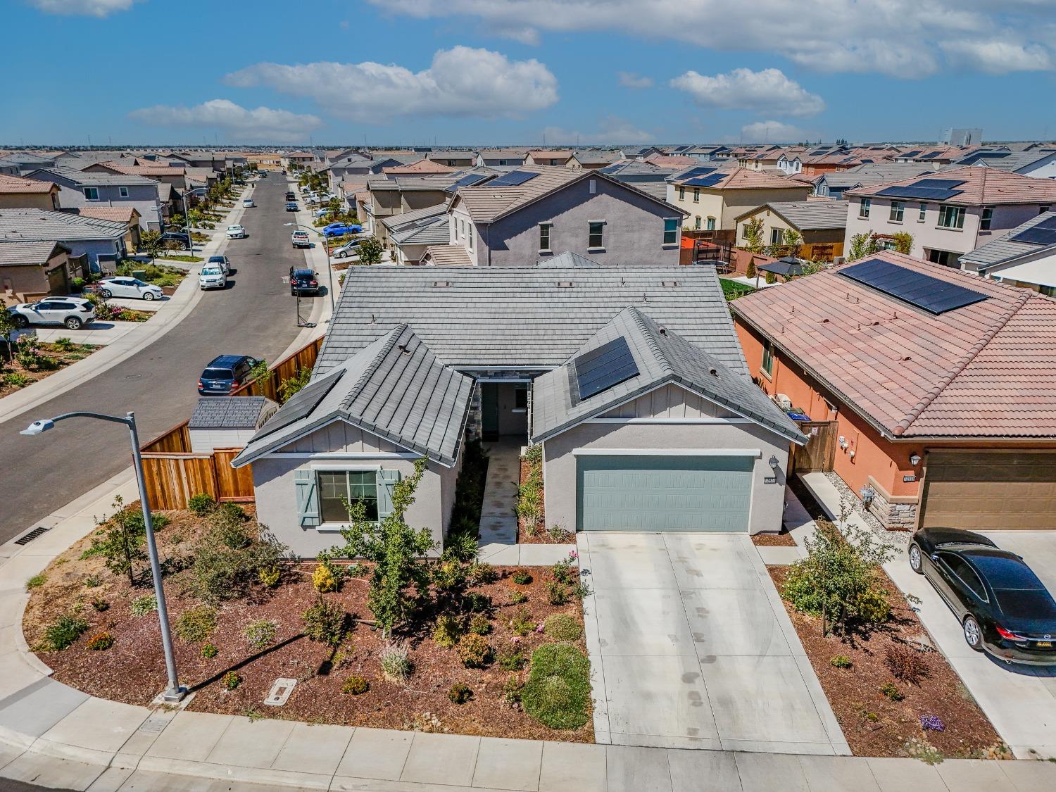 Detail Gallery Image 1 of 22 For 12920 Knightsbrook Ave, Rancho Cordova,  CA 95742 - 3 Beds | 2 Baths