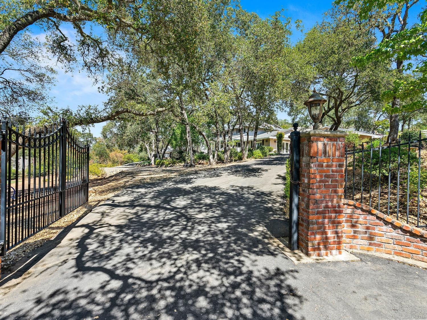 Detail Gallery Image 47 of 51 For 1141 Uplands Dr, El Dorado Hills,  CA 95762 - 3 Beds | 3 Baths