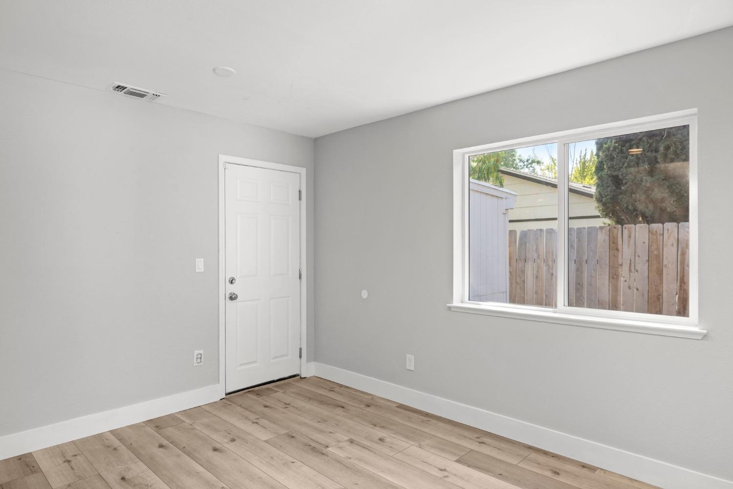 Detail Gallery Image 10 of 31 For 5649 Nostaw St, Orangevale,  CA 95662 - 3 Beds | 2 Baths