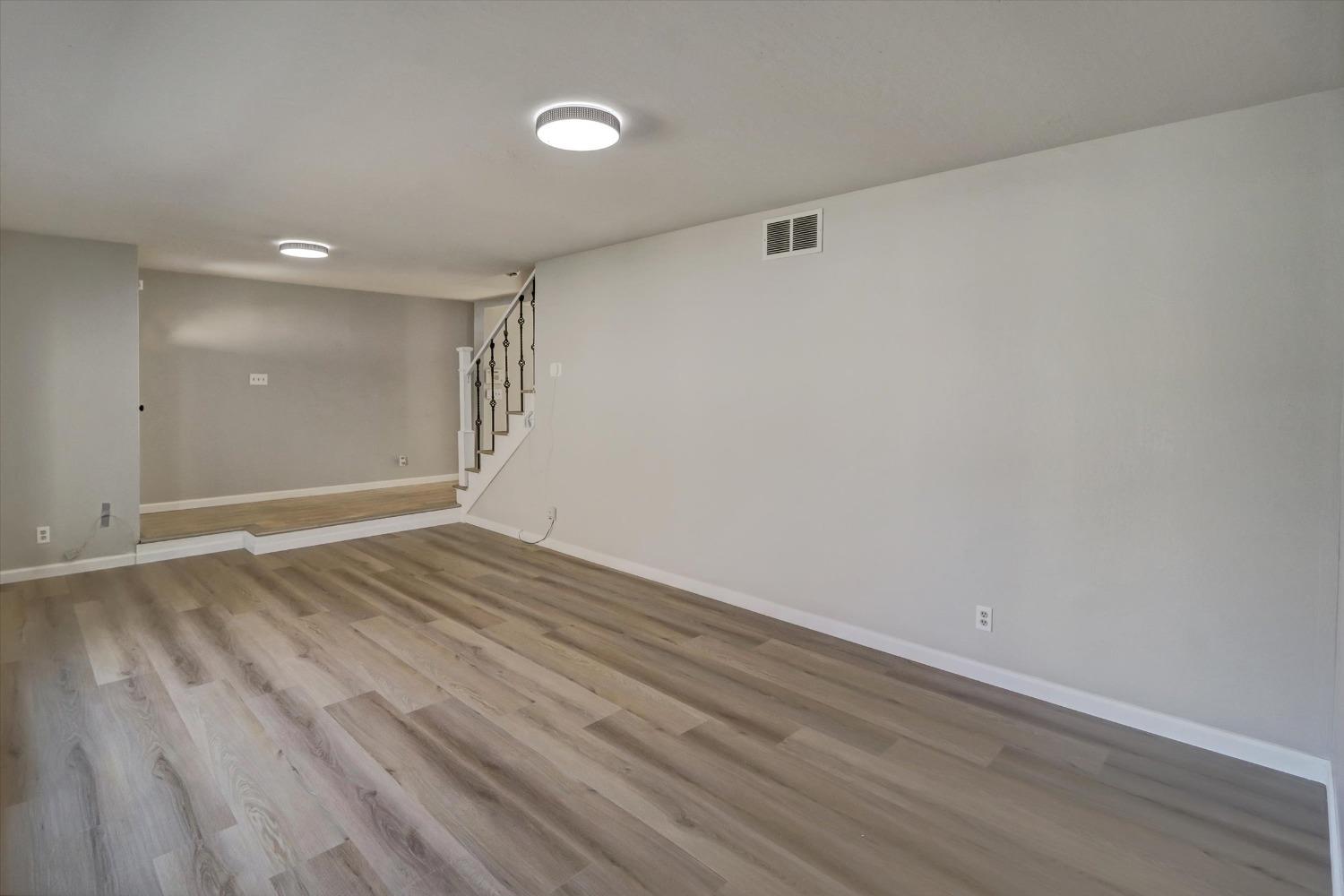 Detail Gallery Image 16 of 34 For 1084 Parkside Dr, Richmond,  CA 94803 - 3 Beds | 1/1 Baths