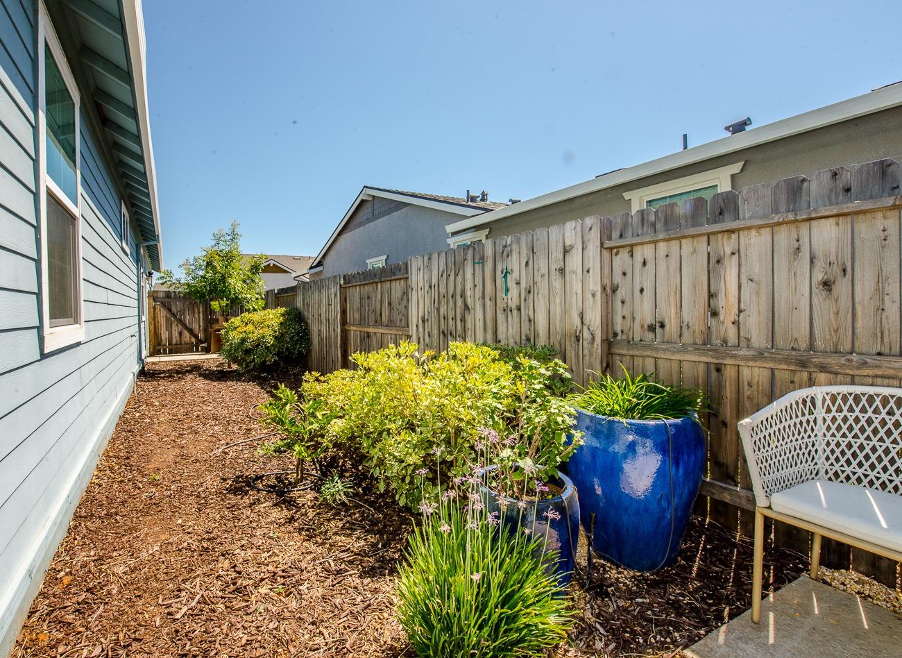 Detail Gallery Image 23 of 68 For 927 Wyatt Ln, Winters,  CA 95694 - 3 Beds | 2/1 Baths