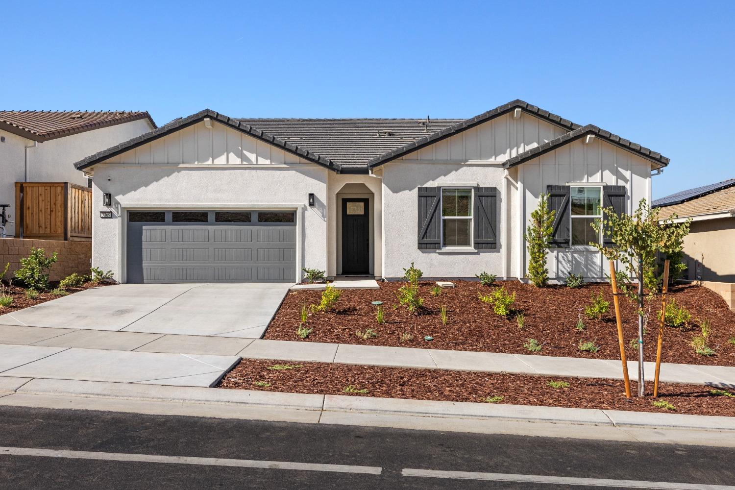 Detail Gallery Image 1 of 1 For 3369 Rock Springs Ranch Dr, Folsom,  CA 95630 - 4 Beds | 2/1 Baths