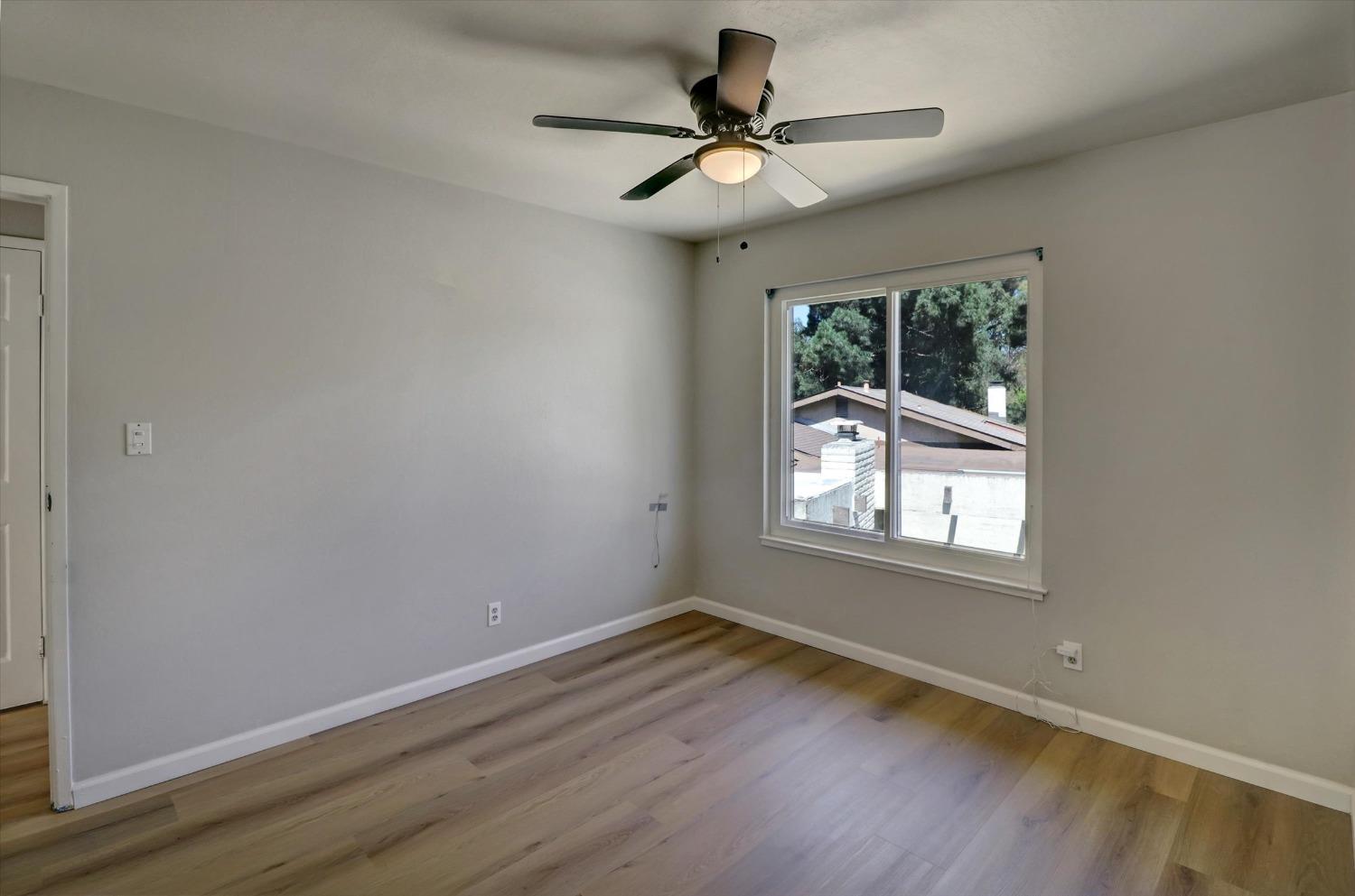 Detail Gallery Image 23 of 34 For 1084 Parkside Dr, Richmond,  CA 94803 - 3 Beds | 1/1 Baths