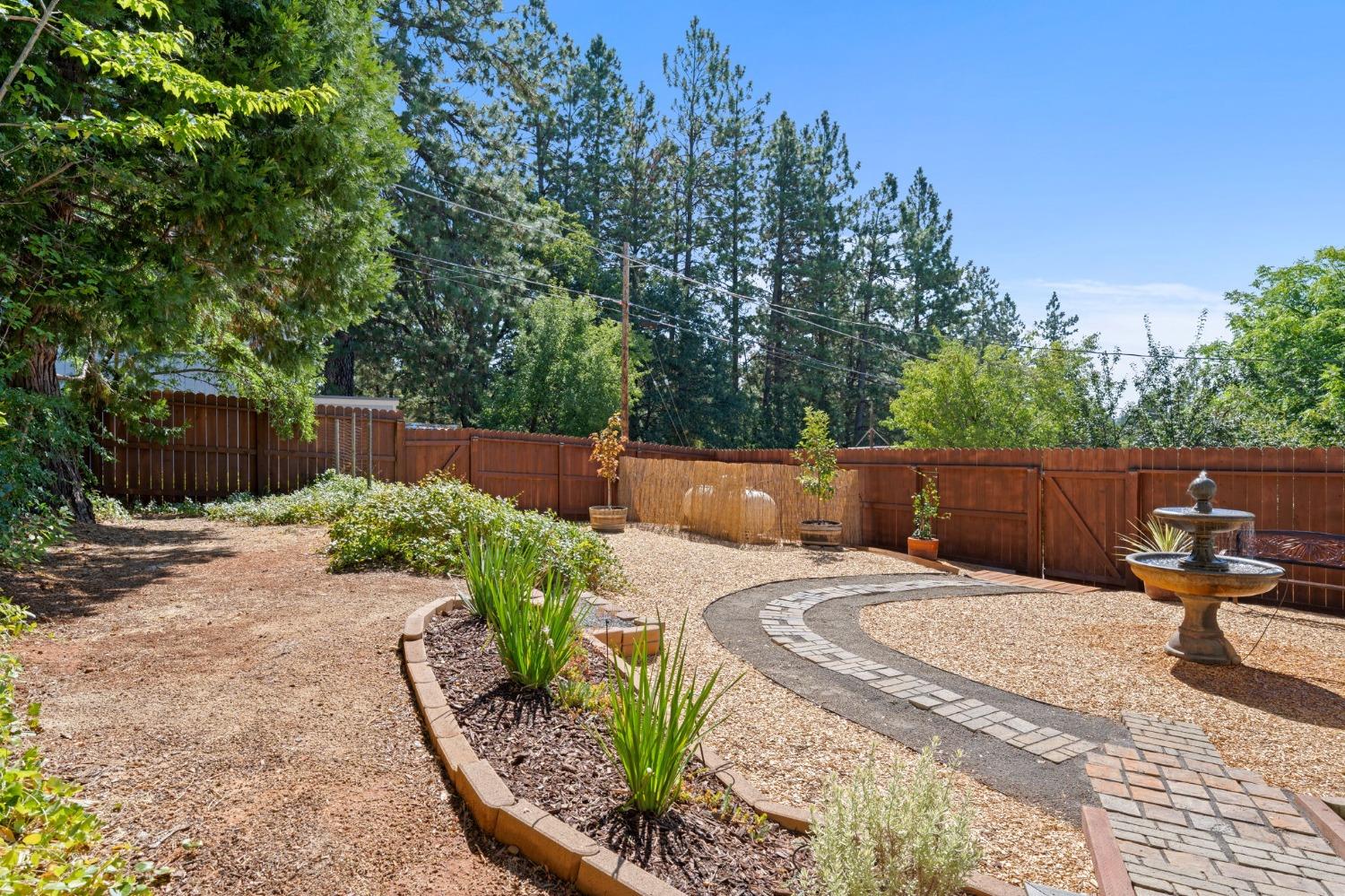 Detail Gallery Image 34 of 45 For 110 S Foresthill St, Colfax,  CA 95713 - 2 Beds | 1 Baths