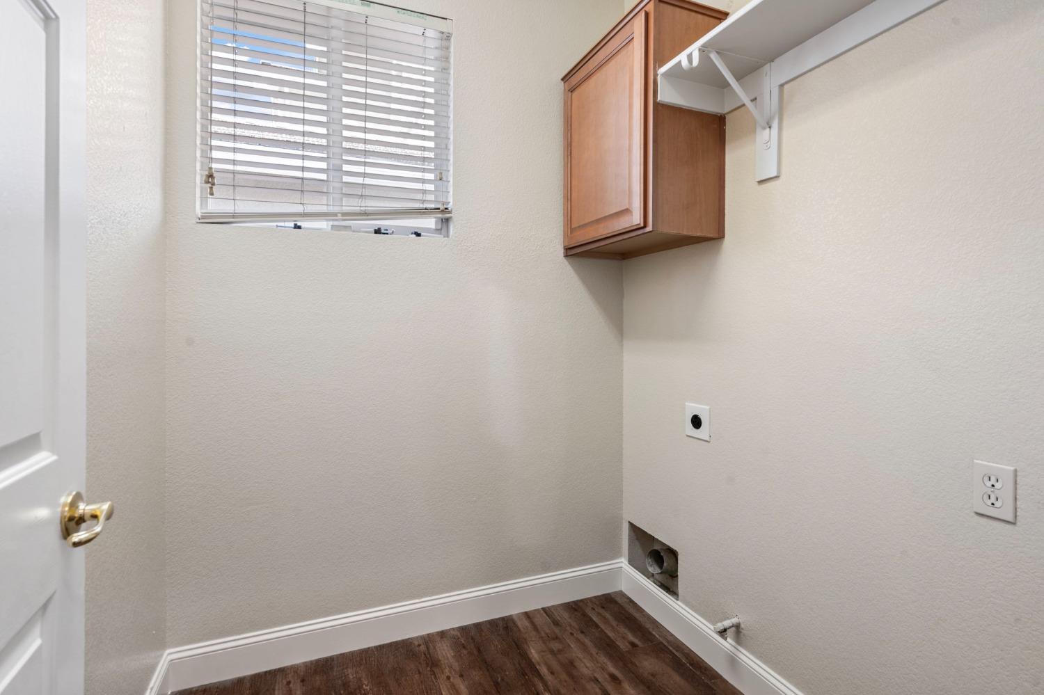 Detail Gallery Image 6 of 30 For 3171 Rutherford Dr, Stockton,  CA 95212 - 3 Beds | 2 Baths