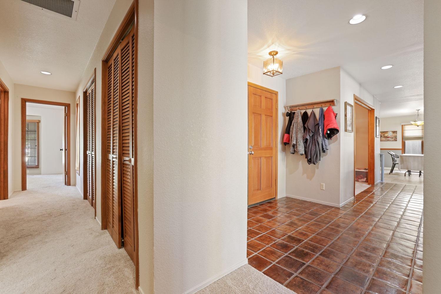 Detail Gallery Image 16 of 44 For 1449 Keagle Way, Lodi,  CA 95242 - 3 Beds | 2/1 Baths