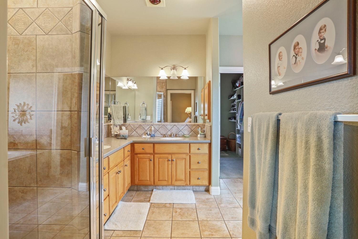 Detail Gallery Image 13 of 40 For 15185 N Curry Ave, Lodi,  CA 95240 - 3 Beds | 2 Baths