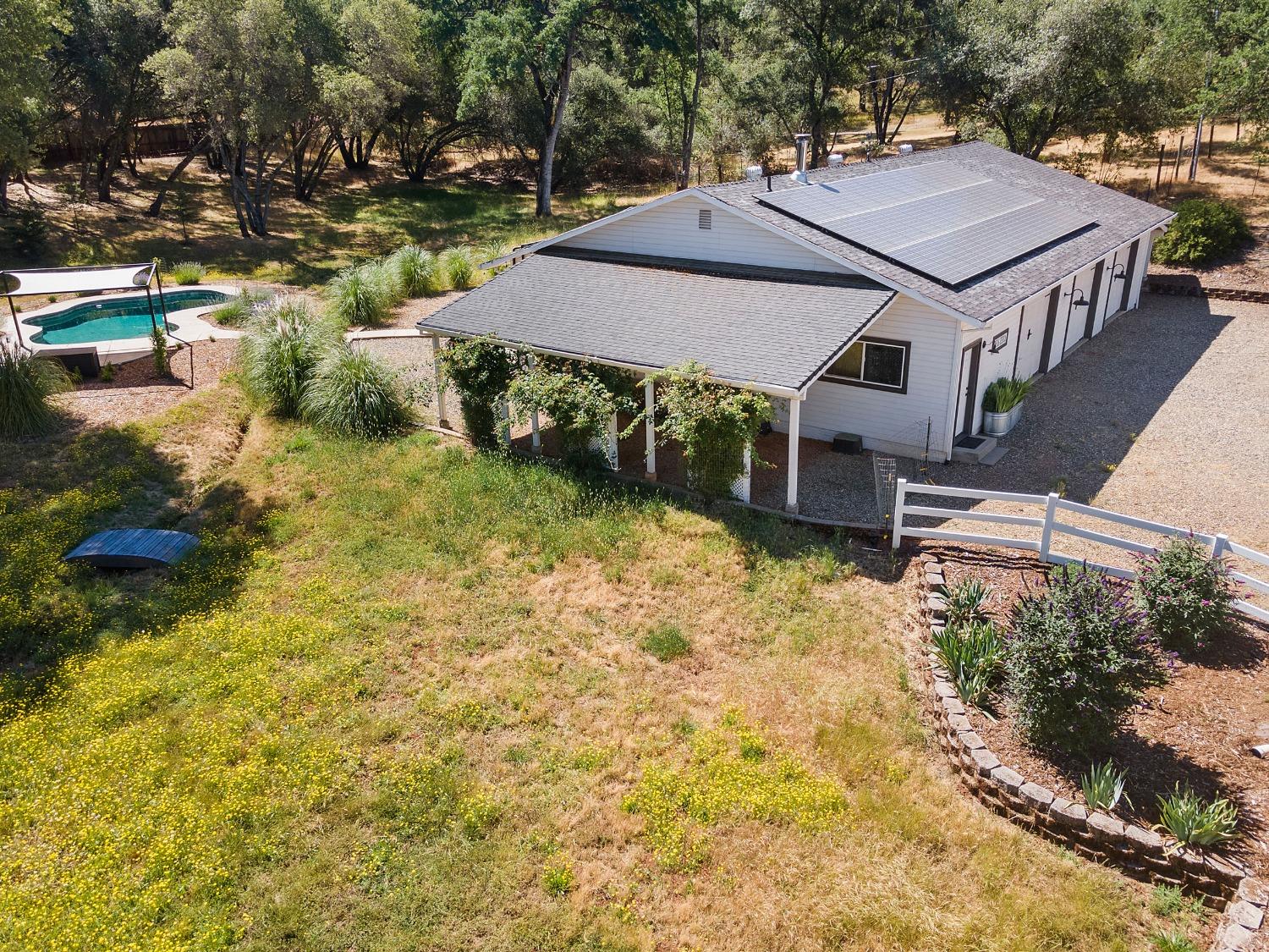 Detail Gallery Image 15 of 65 For 1640 Pilgrim Way, Placerville,  CA 95667 - 4 Beds | 3/1 Baths