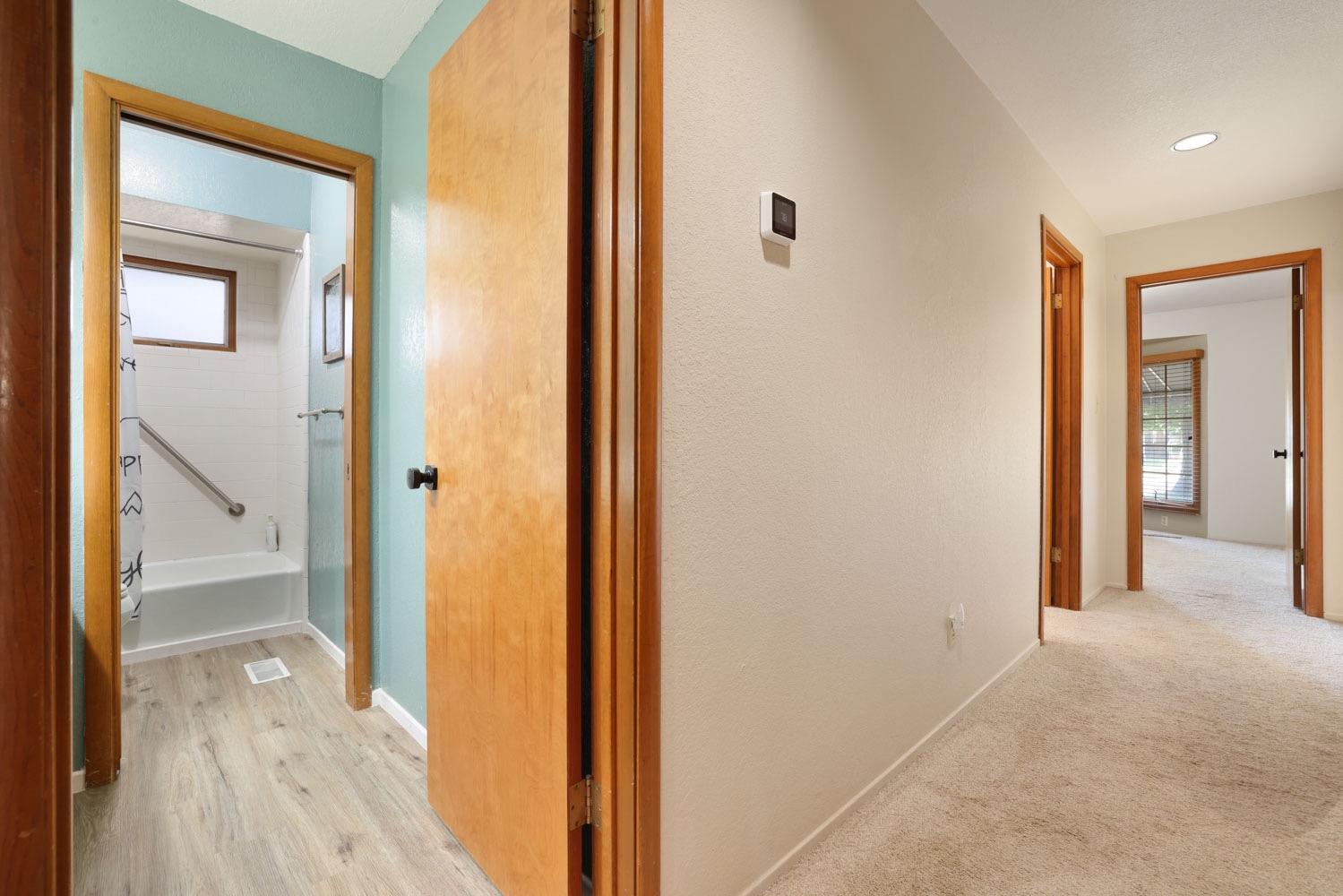 Detail Gallery Image 17 of 44 For 1449 Keagle Way, Lodi,  CA 95242 - 3 Beds | 2/1 Baths