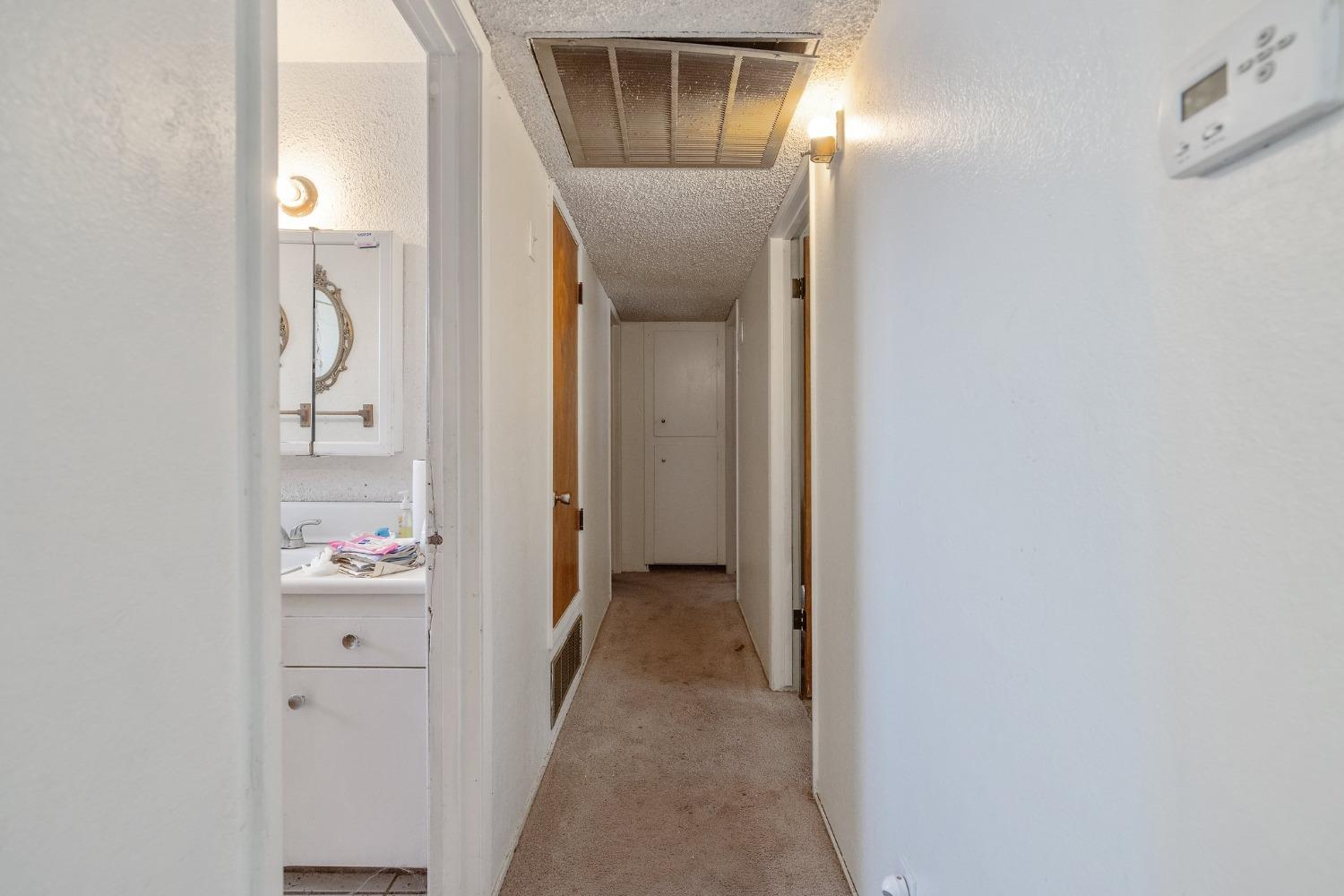 Detail Gallery Image 16 of 36 For 6125 E Mount Whitney Ave, Laton,  CA 93242 - 3 Beds | 2 Baths