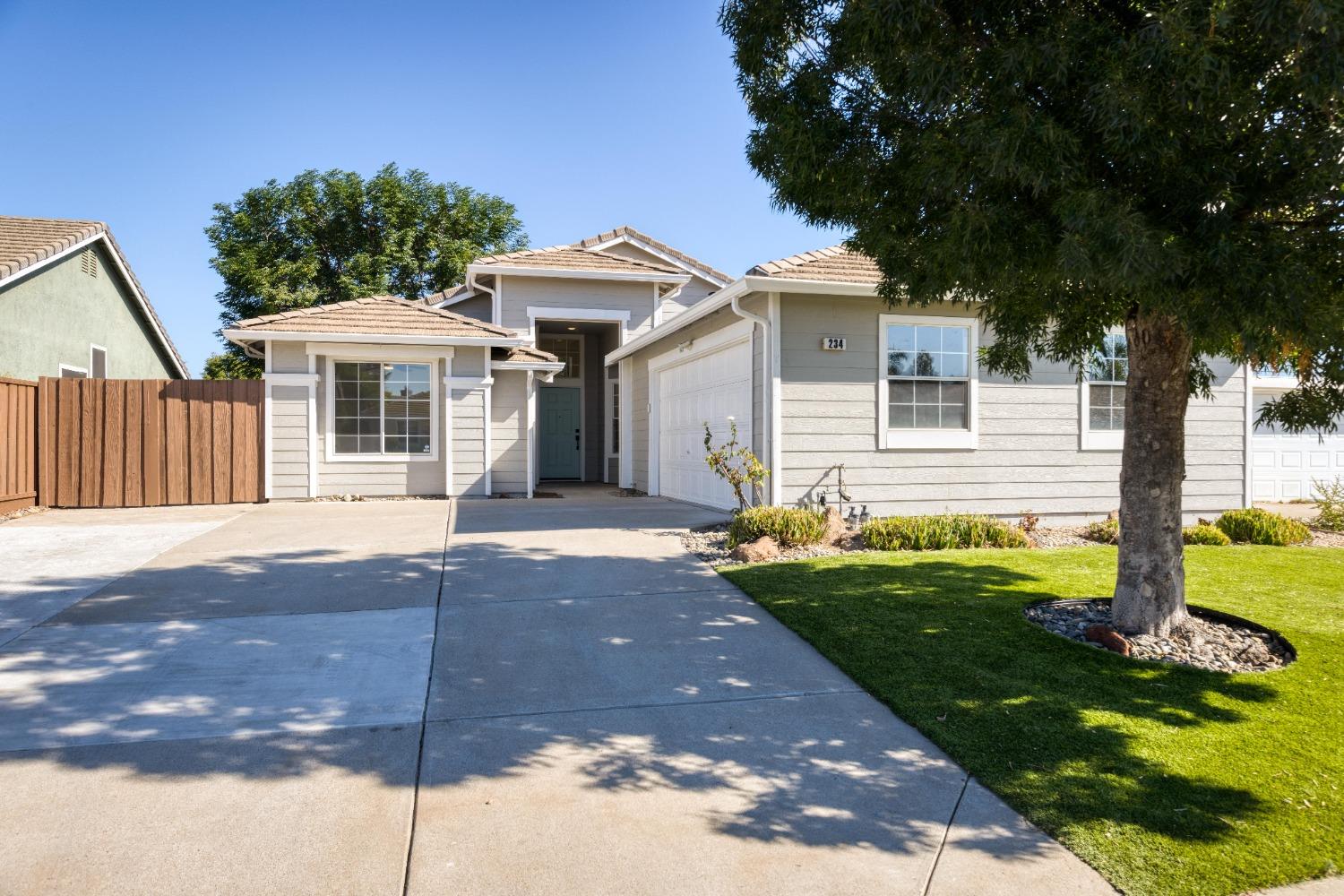 Detail Gallery Image 1 of 1 For 234 Sterling Way, Oakley,  CA 94561 - 3 Beds | 2 Baths