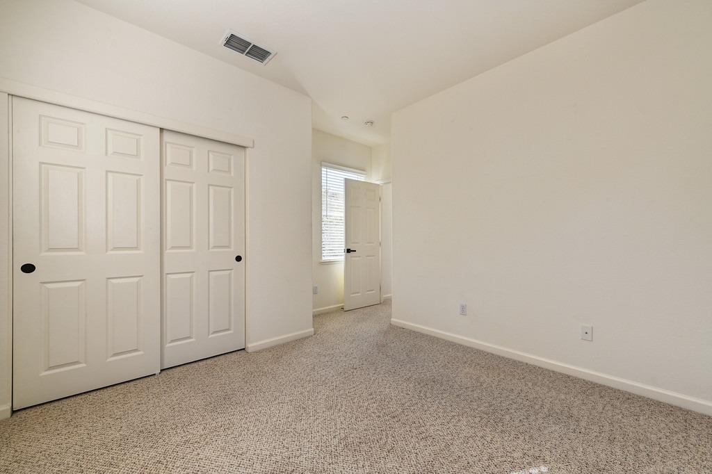 Detail Gallery Image 35 of 47 For 925 Courtyards Loop, Lincoln,  CA 95648 - 3 Beds | 2/1 Baths