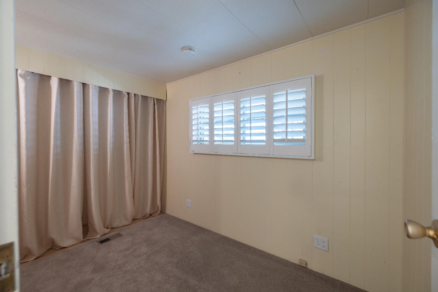 Detail Gallery Image 17 of 25 For 227 Bluebird Ln, Folsom,  CA 95620 - 3 Beds | 2 Baths