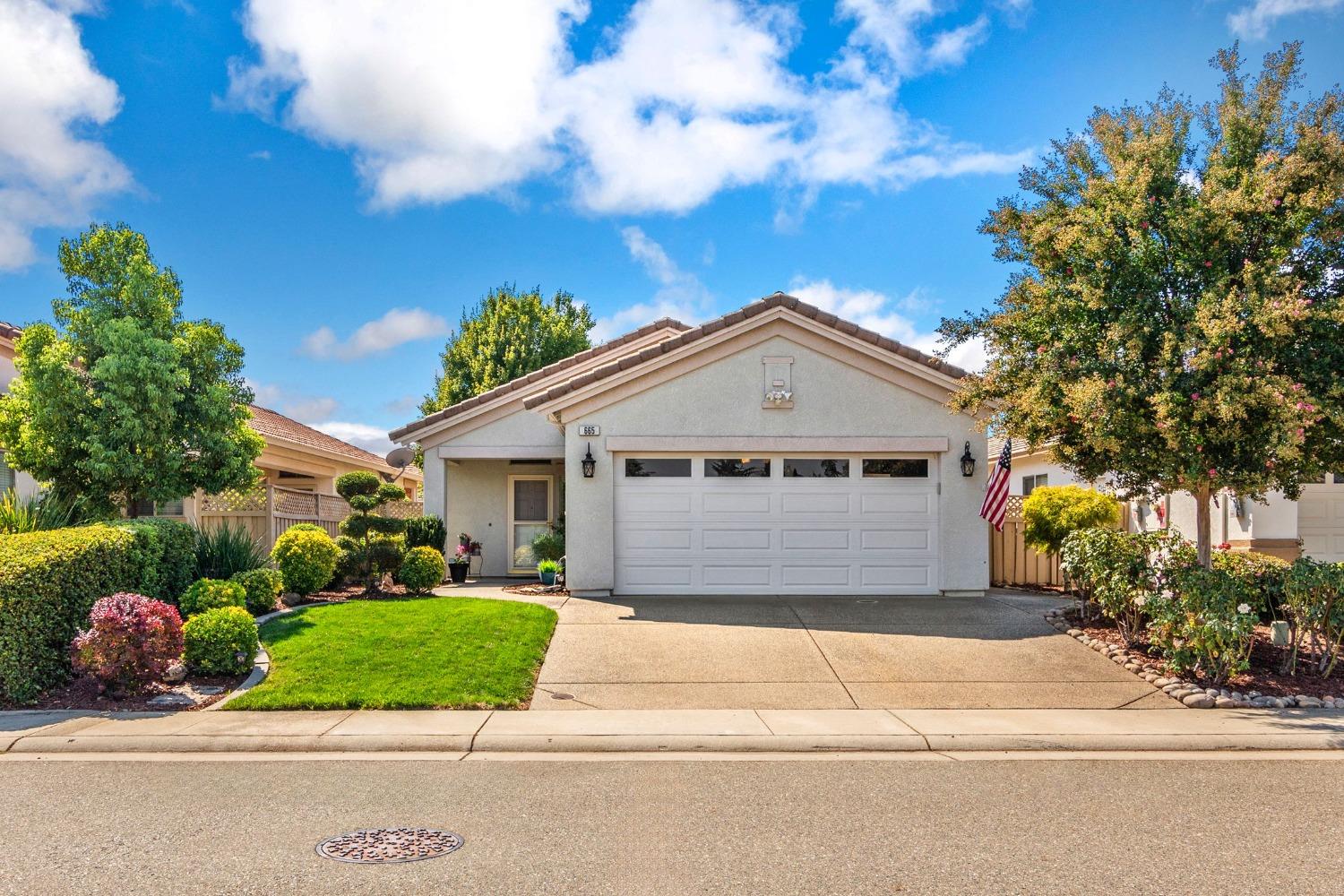 Detail Gallery Image 1 of 1 For 665 Stockman Ln, Lincoln,  CA 95648 - 2 Beds | 2 Baths