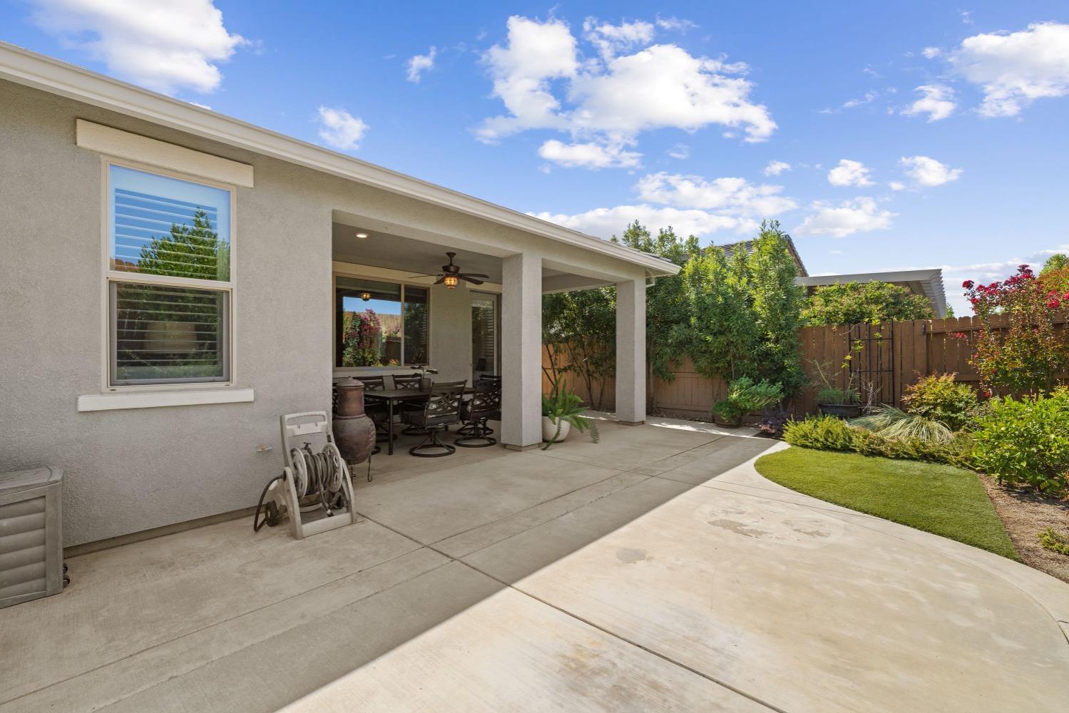 Detail Gallery Image 35 of 36 For 6089 Hot Springs Dr, El Dorado Hills,  CA 95762 - 2 Beds | 2/1 Baths