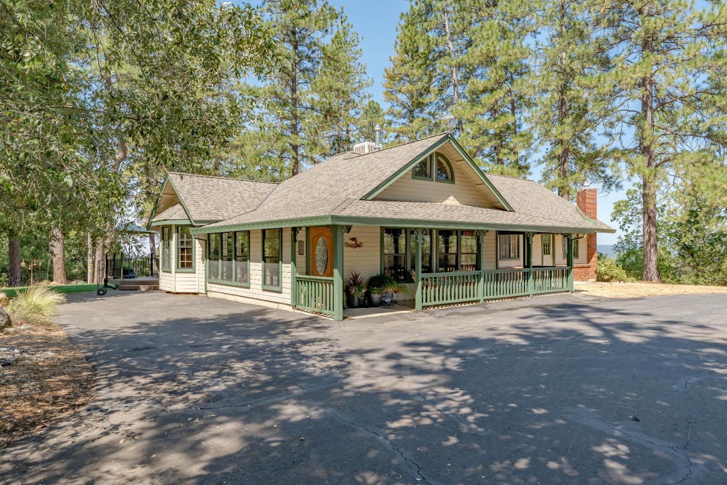 Detail Gallery Image 1 of 1 For 1745 Union Ridge Rd, Placerville,  CA 95667 - 3 Beds | 2 Baths