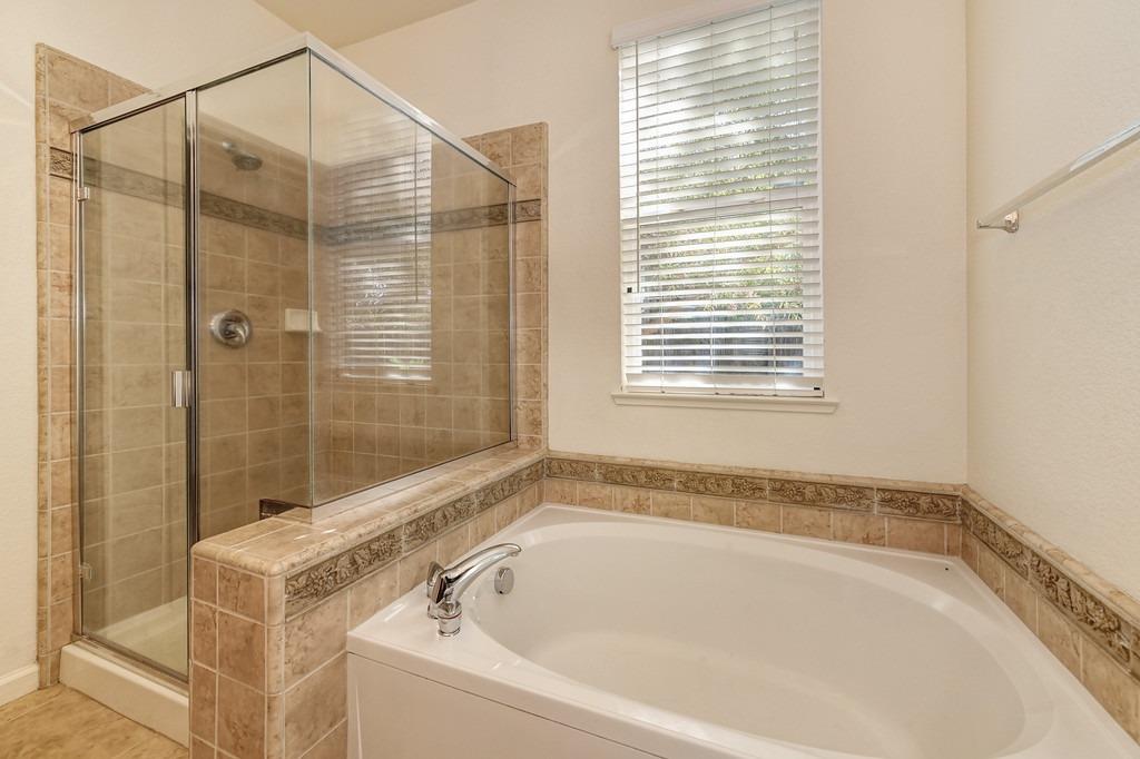 Detail Gallery Image 26 of 47 For 925 Courtyards Loop, Lincoln,  CA 95648 - 3 Beds | 2/1 Baths