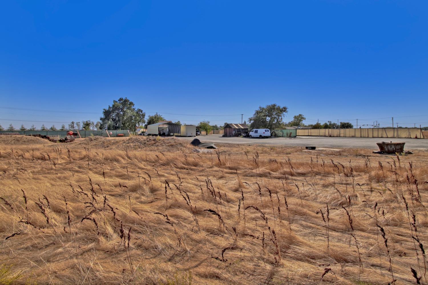 Detail Gallery Image 50 of 62 For 9149 Florin Rd, Sacramento,  CA 95829 - 3 Beds | 2 Baths