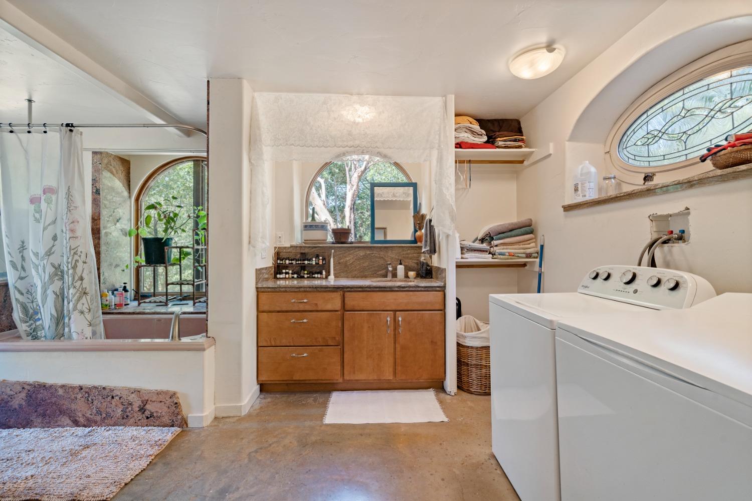 Detail Gallery Image 43 of 99 For 26630 Feather Ct, Nevada City,  CA 95959 - 5 Beds | 4/2 Baths