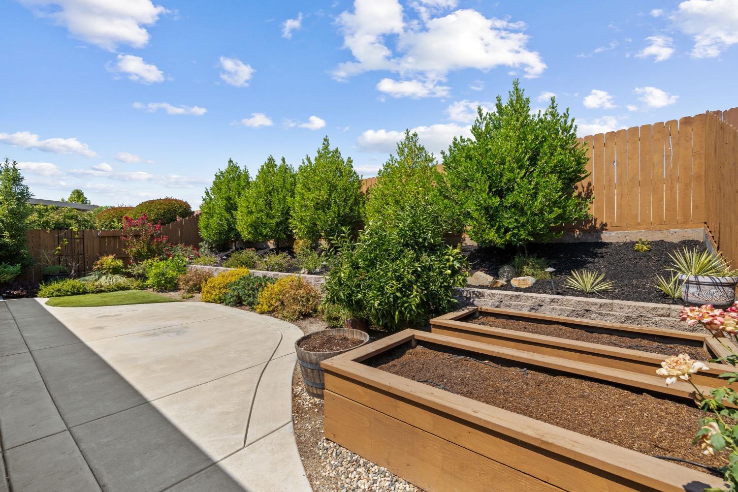 Detail Gallery Image 36 of 36 For 6089 Hot Springs Dr, El Dorado Hills,  CA 95762 - 2 Beds | 2/1 Baths