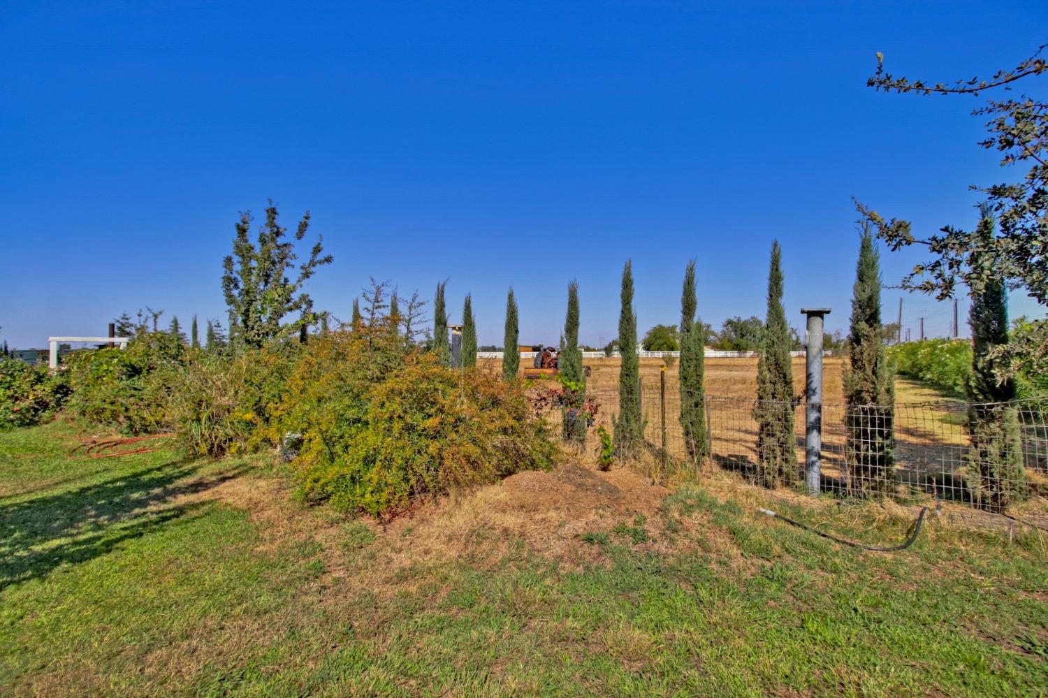 Detail Gallery Image 28 of 62 For 9149 Florin Rd, Sacramento,  CA 95829 - 3 Beds | 2 Baths