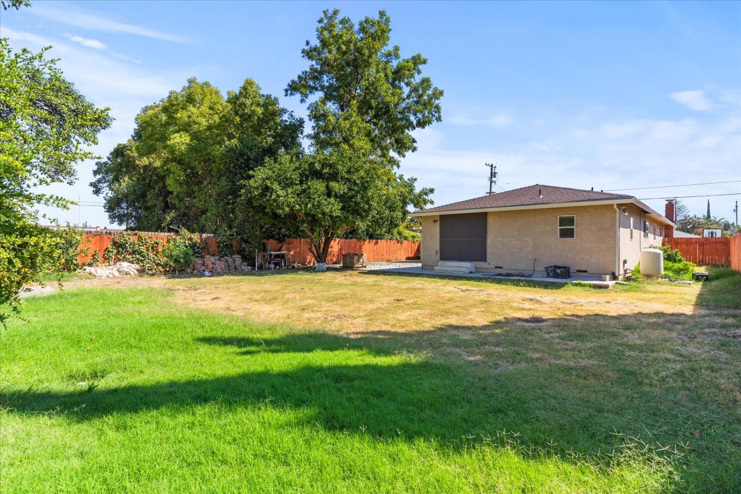 Detail Gallery Image 46 of 58 For 660 N Barrett Rd, Yuba City,  CA 95991 - 4 Beds | 3 Baths