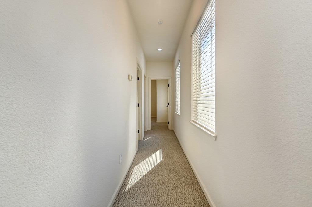 Detail Gallery Image 28 of 47 For 925 Courtyards Loop, Lincoln,  CA 95648 - 3 Beds | 2/1 Baths