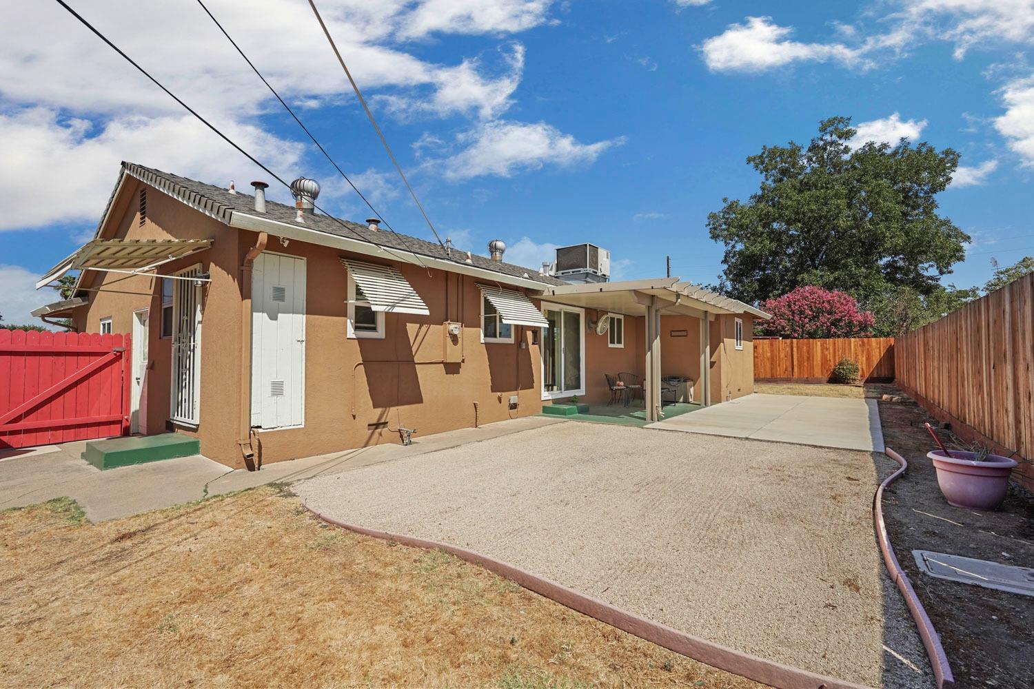 Detail Gallery Image 33 of 38 For 5336 Nelson St, Sacramento,  CA 95820 - 3 Beds | 1/1 Baths