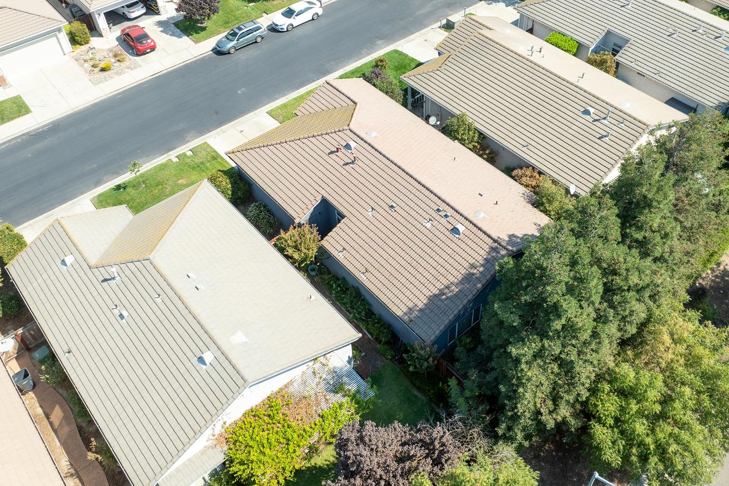 Detail Gallery Image 36 of 37 For 2162 Spring Blossom Ln, Turlock,  CA 95382 - 2 Beds | 2 Baths