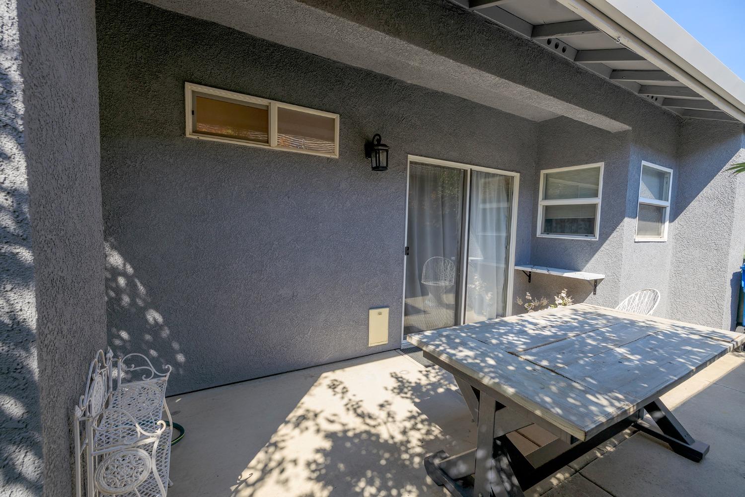 Detail Gallery Image 27 of 37 For 2162 Spring Blossom Ln, Turlock,  CA 95382 - 2 Beds | 2 Baths