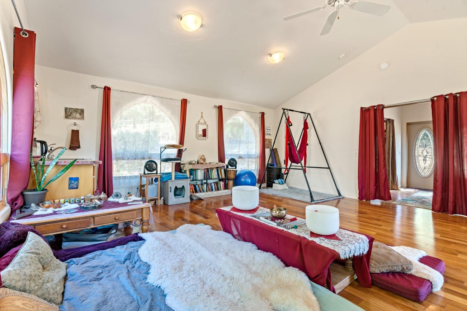 Detail Gallery Image 58 of 99 For 26630 Feather Ct, Nevada City,  CA 95959 - 5 Beds | 4/2 Baths