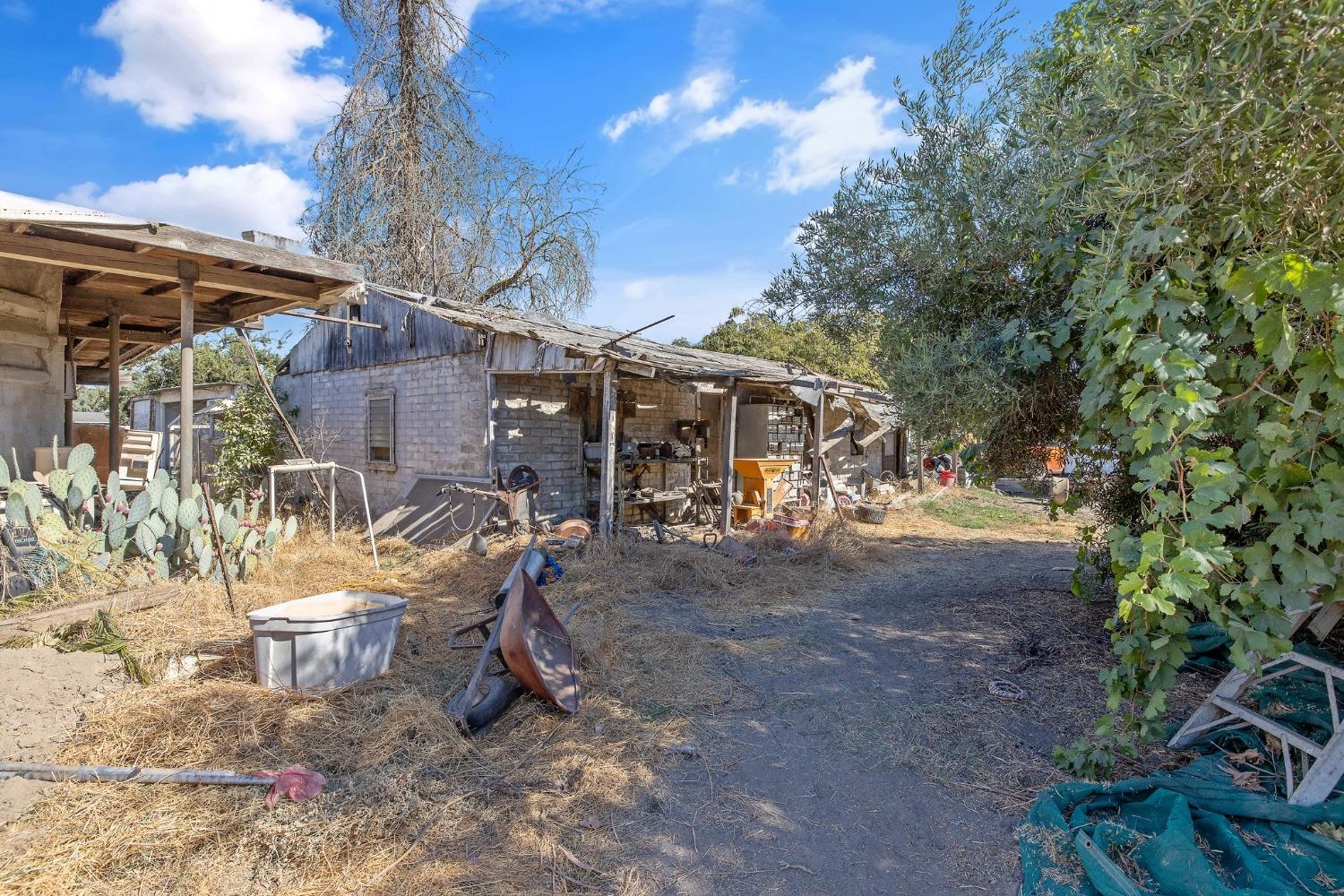 Detail Gallery Image 28 of 36 For 6125 E Mount Whitney Ave, Laton,  CA 93242 - 3 Beds | 2 Baths