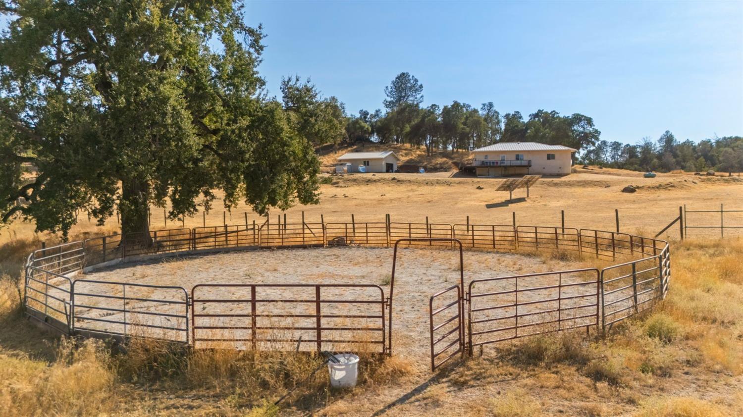 Detail Gallery Image 35 of 39 For 17790 Yosemite Rd, Sonora,  CA 95370 - 2 Beds | 2 Baths