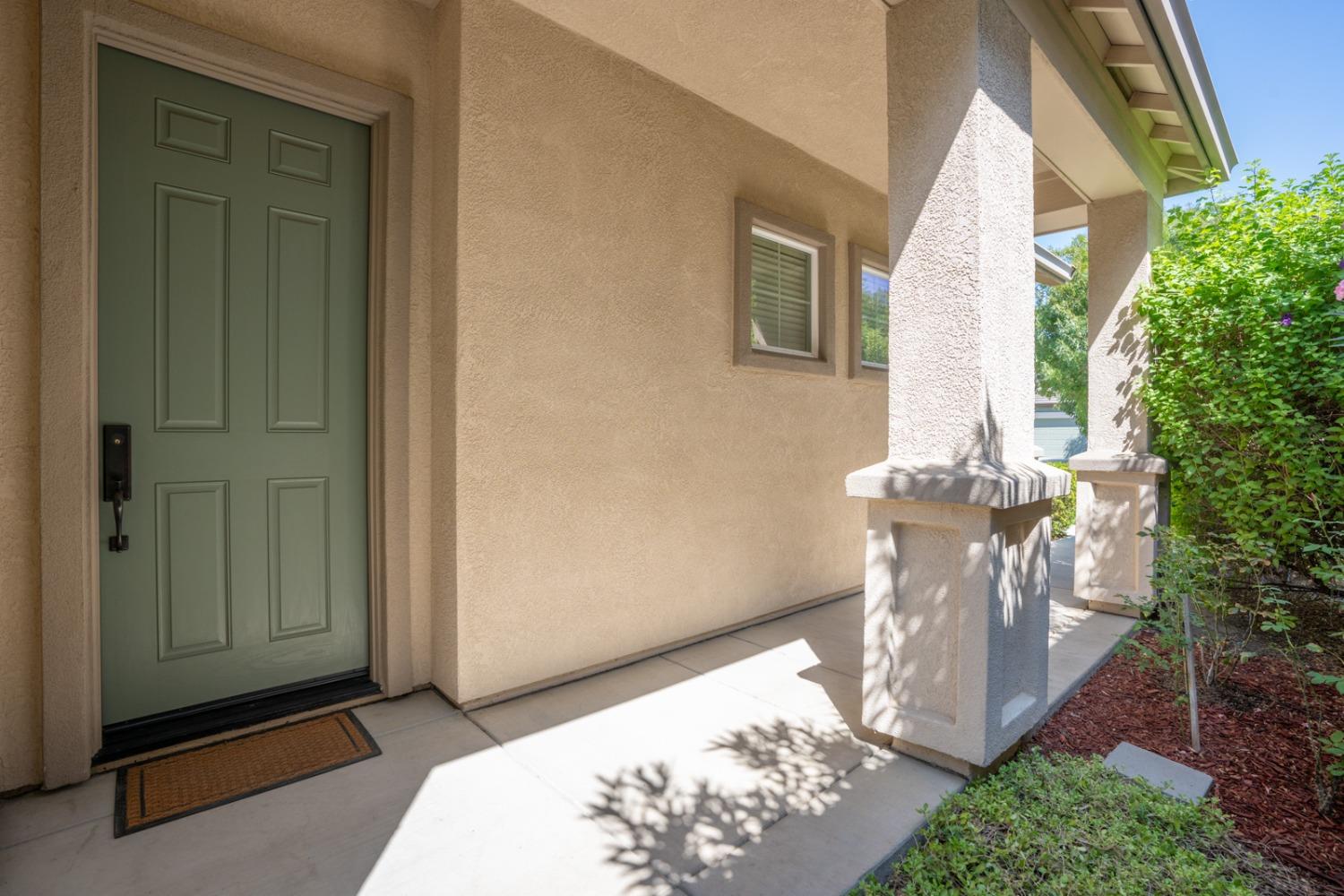 Detail Gallery Image 9 of 41 For 1149 Bellflower Way, Los Banos,  CA 93635 - 4 Beds | 2 Baths