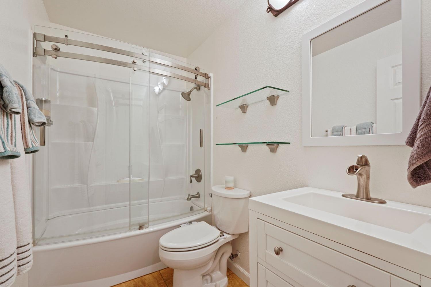 Detail Gallery Image 34 of 44 For 2401 Eilers Ln #501,  Lodi,  CA 95242 - 2 Beds | 2 Baths