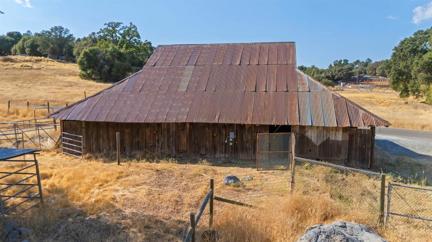 Detail Gallery Image 27 of 39 For 17790 Yosemite Rd, Sonora,  CA 95370 - 2 Beds | 2 Baths