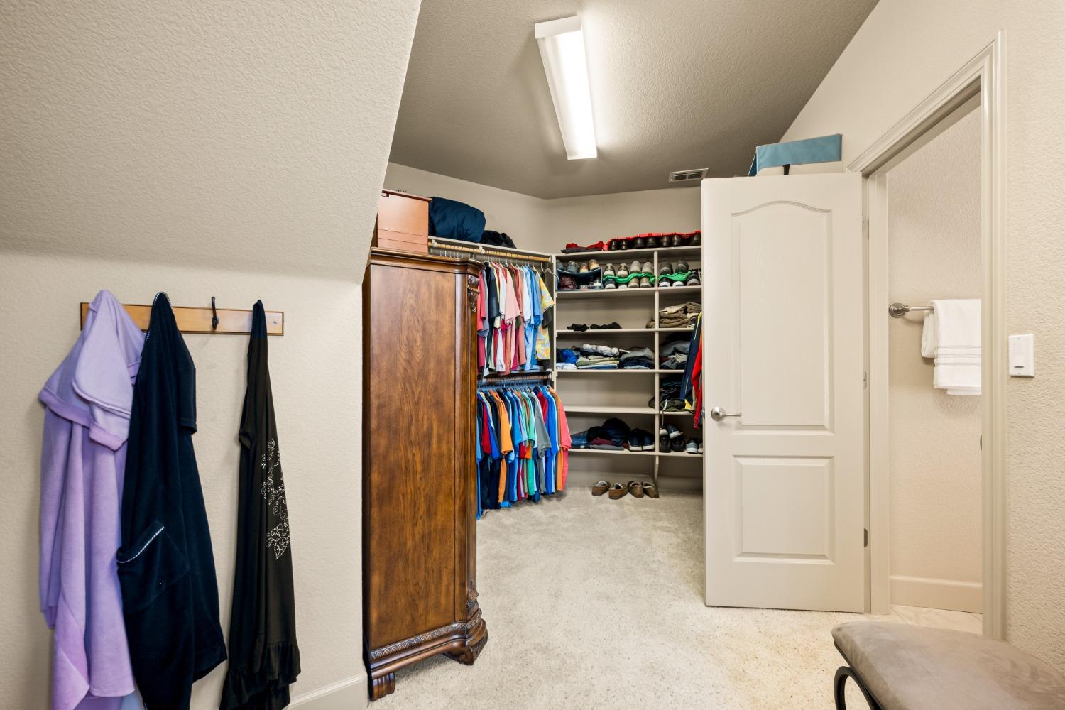 Detail Gallery Image 34 of 81 For 4410 Fremonts Loop, Rescue,  CA 95672 - 4 Beds | 3/1 Baths