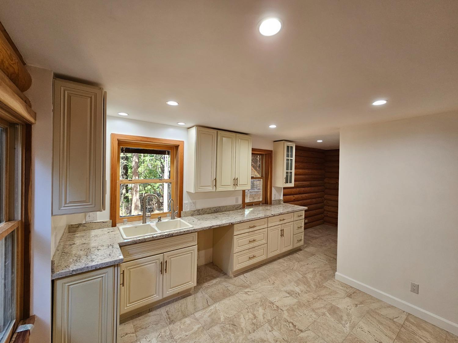 Detail Gallery Image 14 of 45 For 13792 Rockway Pl, Nevada City,  CA 95959 - 3 Beds | 3/1 Baths