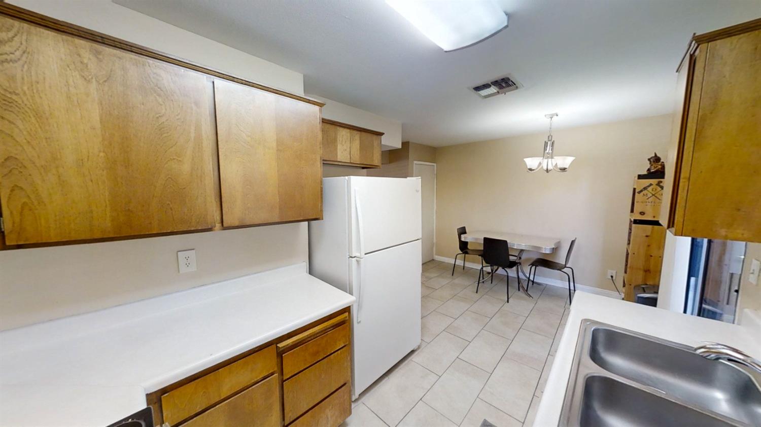 Detail Gallery Image 21 of 50 For 5900 Grant Ave #103,  Carmichael,  CA 95608 - 2 Beds | 1/1 Baths