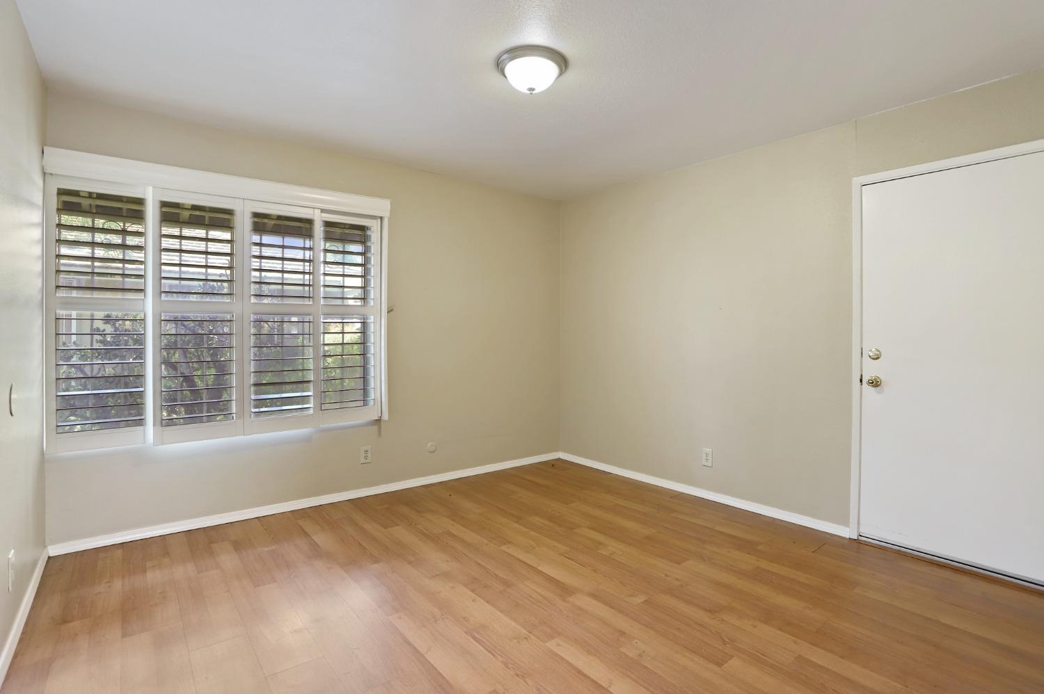 Detail Gallery Image 20 of 33 For 5310 N El Dorado St #14,  Stockton,  CA 95207 - 3 Beds | 2 Baths