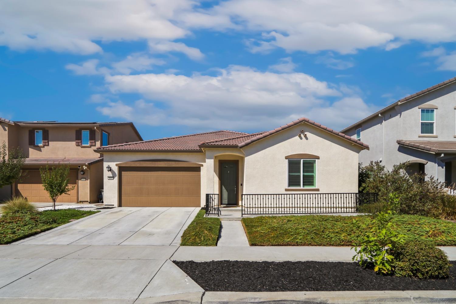 Detail Gallery Image 1 of 1 For 2655 Post Pl, Woodland,  CA 95776 - 4 Beds | 2/1 Baths