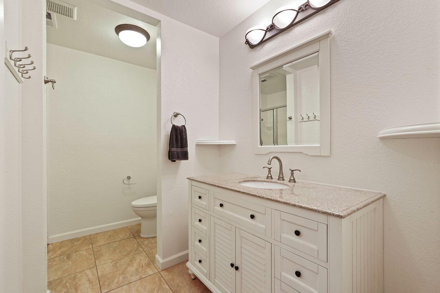 Detail Gallery Image 28 of 44 For 2401 Eilers Ln #501,  Lodi,  CA 95242 - 2 Beds | 2 Baths