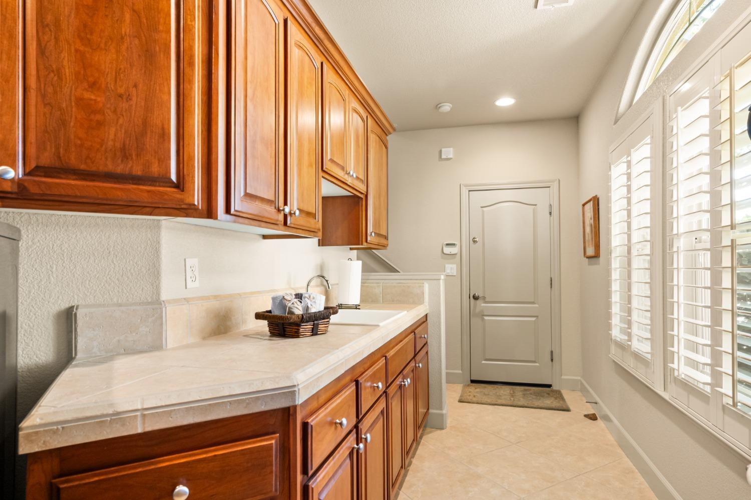 Detail Gallery Image 42 of 81 For 4410 Fremonts Loop, Rescue,  CA 95672 - 4 Beds | 3/1 Baths